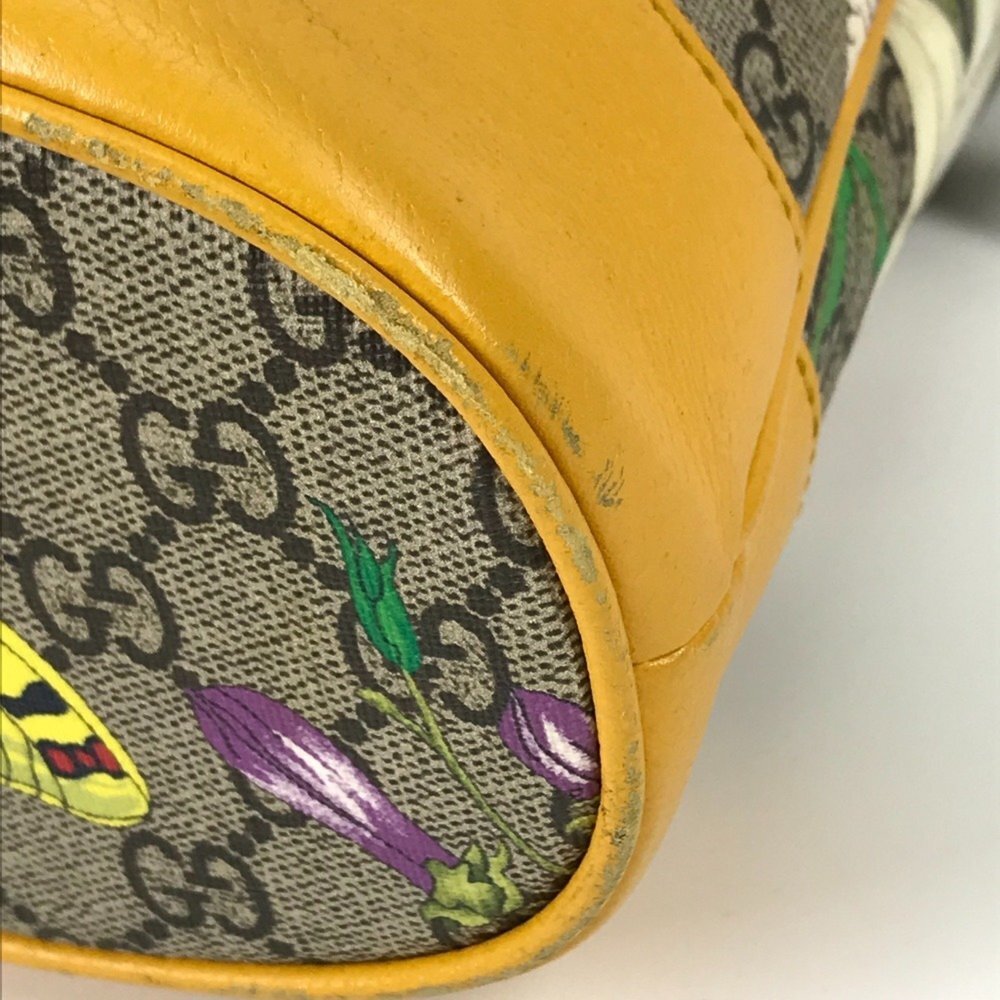 GUCCI Authentic Cream Canvas Shoulder Bag - Picture 6 of 16